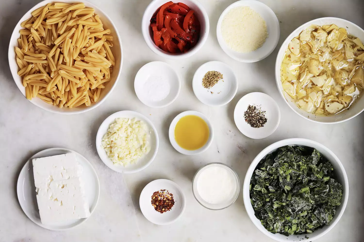 ingrédients pour les pâtes au feta cuit