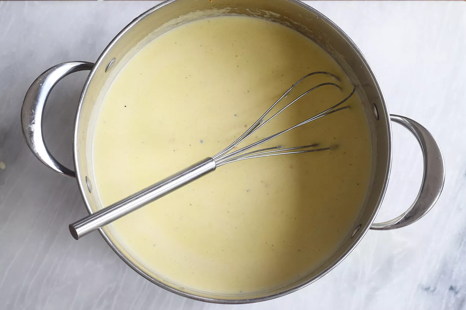 Incorporer le fromage gruyère