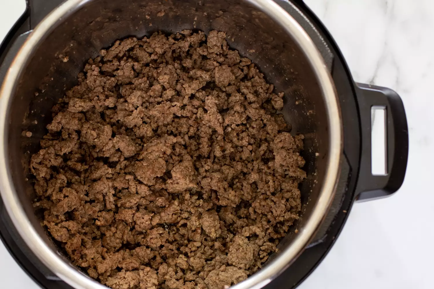 viande hachée dorée dans la mijoteuse
